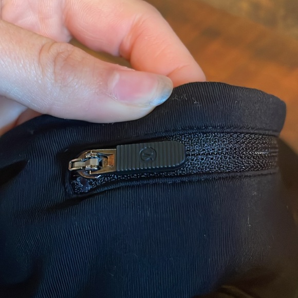 Lululemon shorts - Picture 3 of 4